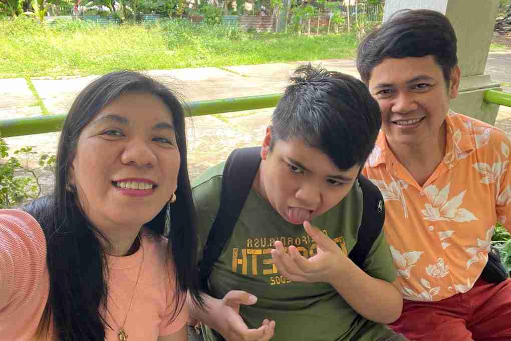 family with autistic kid
